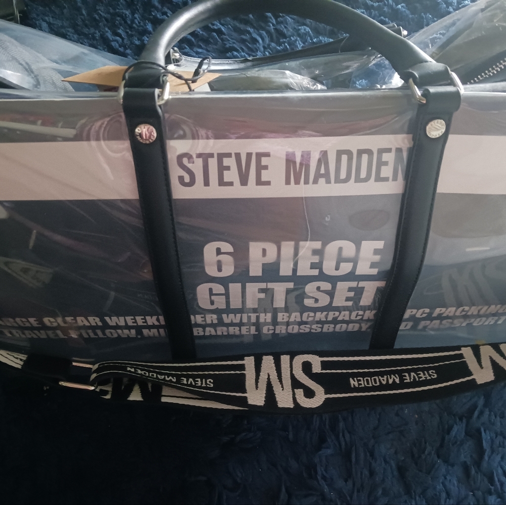 Steve Madden 6 piece travel bag set